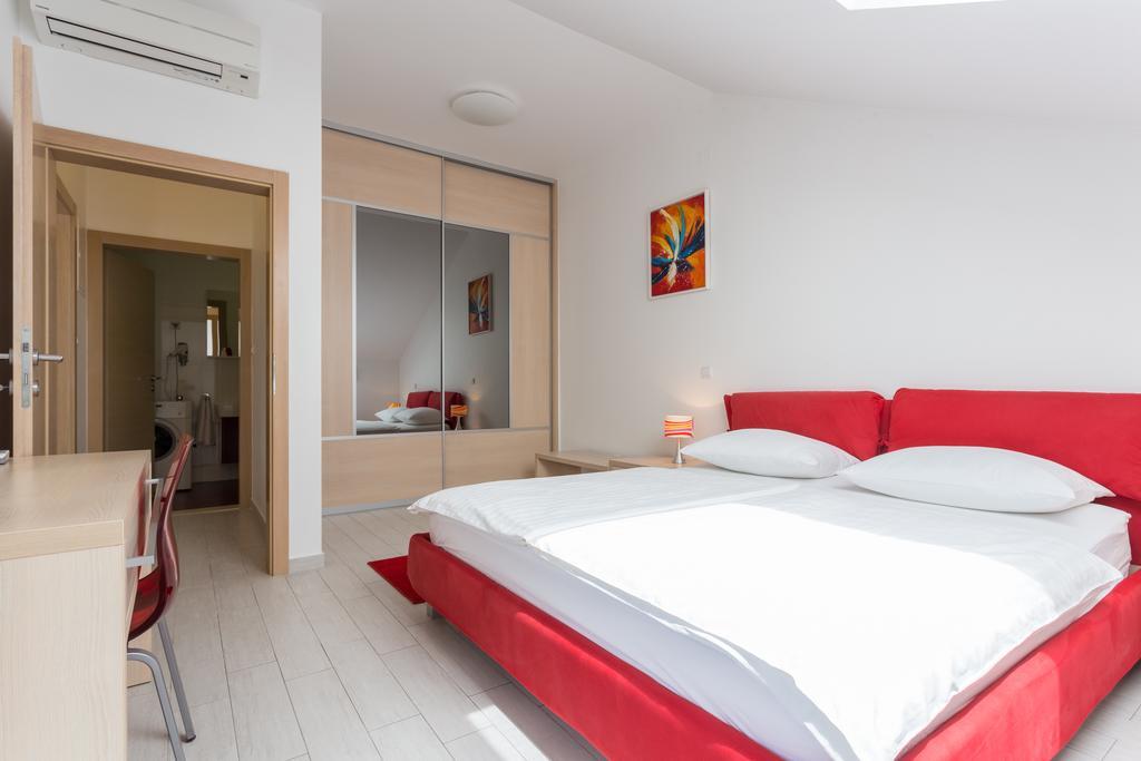 Apartman Alba *
