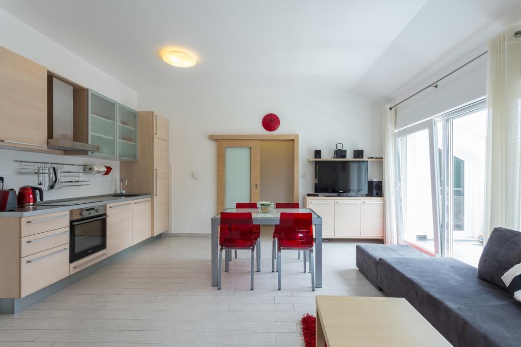 Apartman Alba *